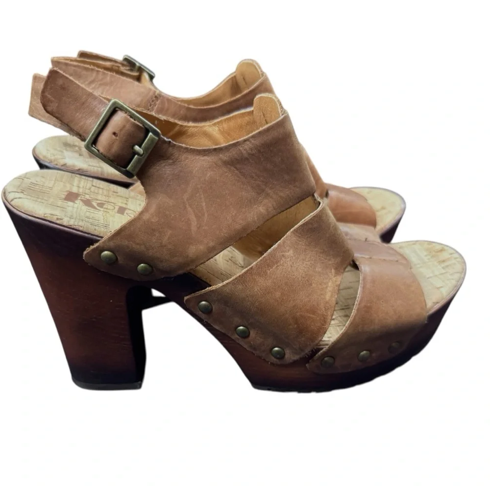 leather platform